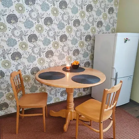 Linnupesa * Kiviõli